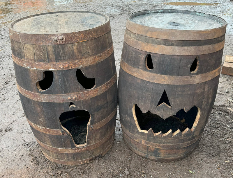 Load image into Gallery viewer, HALLOWEEN OAK WHISKEY BARREL, 40 GALLONS (185 LITRES)
